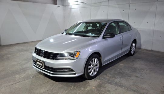 Volkswagen • Jetta