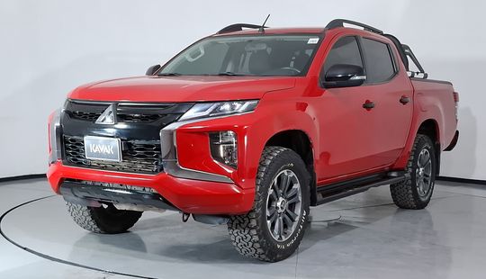 Mitsubishi • L200