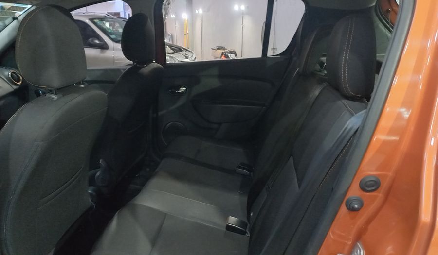 Renault Sandero Stepway 1.6 STEPWAY VOLCOM Hatchback 2019