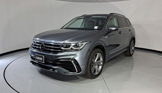 Volkswagen • Tiguan