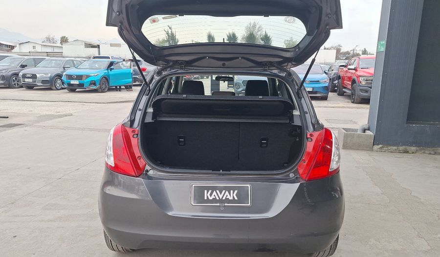 Suzuki Swift 1.2 GLX AUTO Hatchback 2017