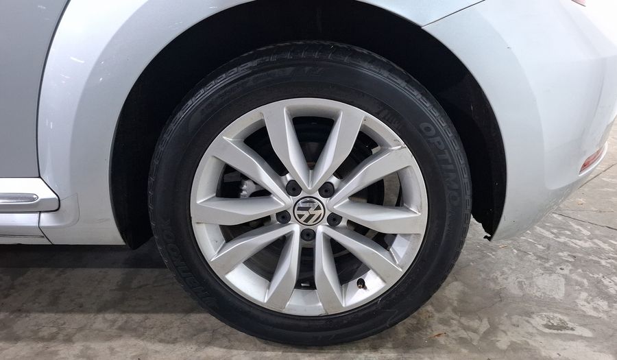 Volkswagen Beetle 2.5 SPORT TIPTRONIC Hatchback 2014