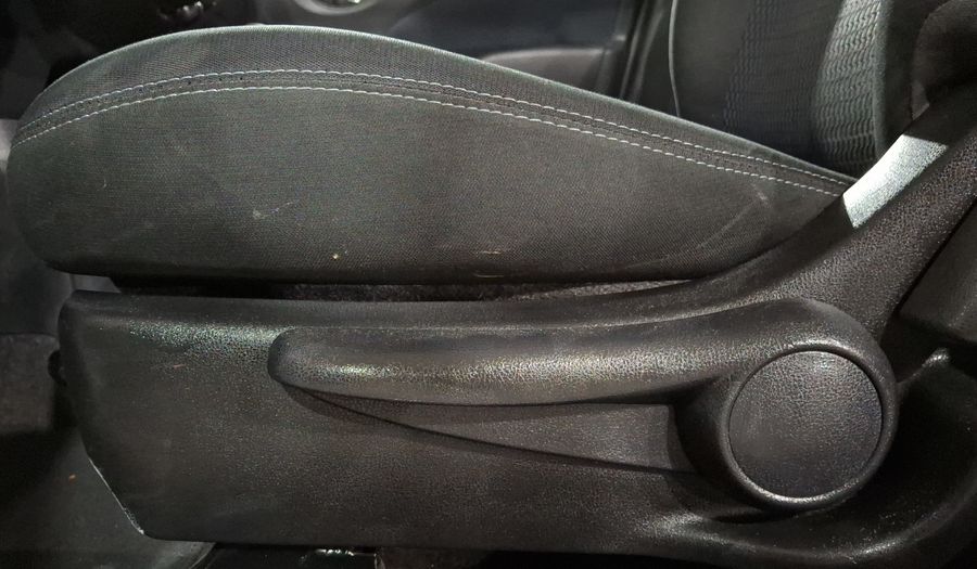 Nissan Note 1.6 ADVANCE CVT Hatchback 2015