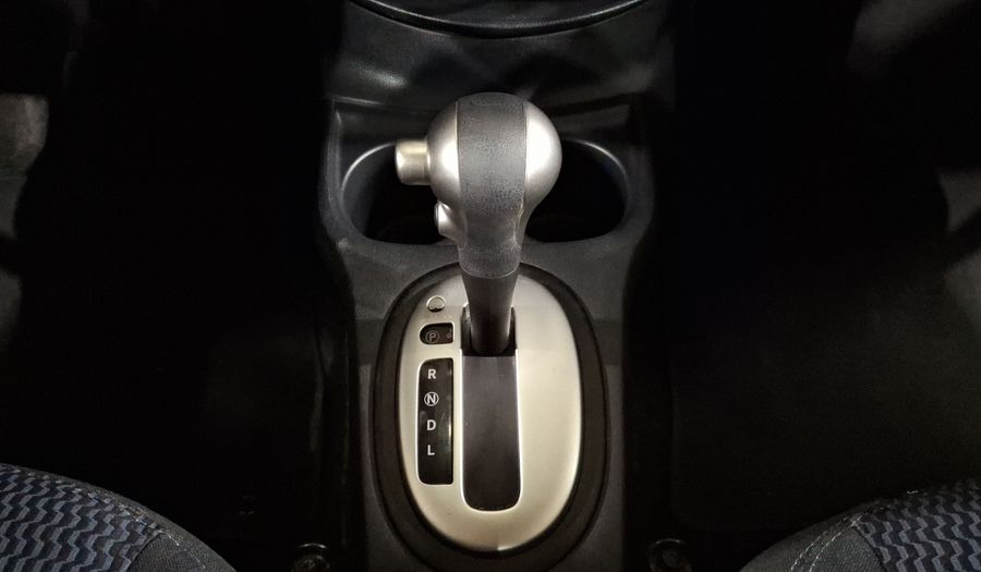 Nissan Note 1.6 ADVANCE CVT Hatchback 2015
