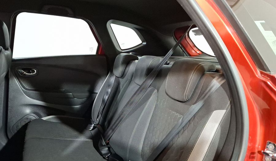 Renault Captur 2.0 INTENS DEH Hatchback 2020