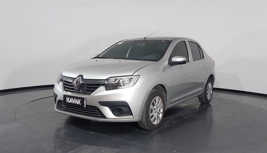 Renault • Logan