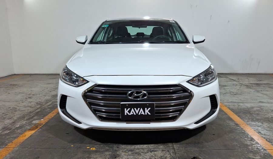 Hyundai Elantra 2.0 GLS AT Sedan 2017