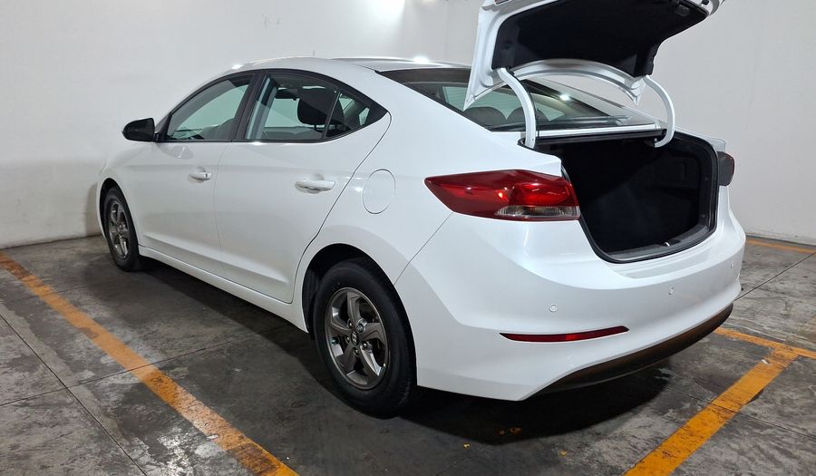Hyundai Elantra 2.0 GLS AT Sedan 2017