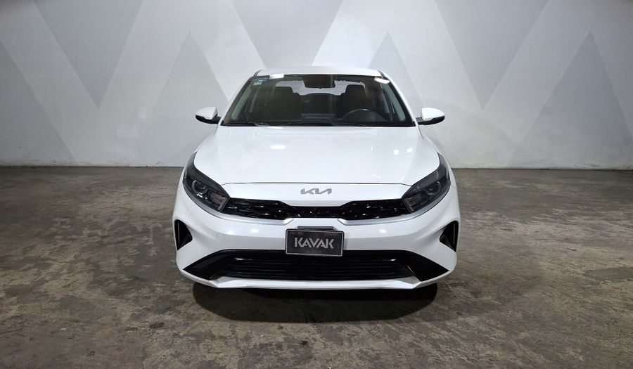 Kia Forte 2.0 EX IVT Sedan 2022