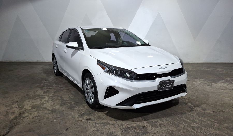 Kia Forte 2.0 EX IVT Sedan 2022