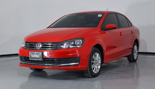 Volkswagen • Vento