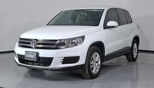 Volkswagen • Tiguan
