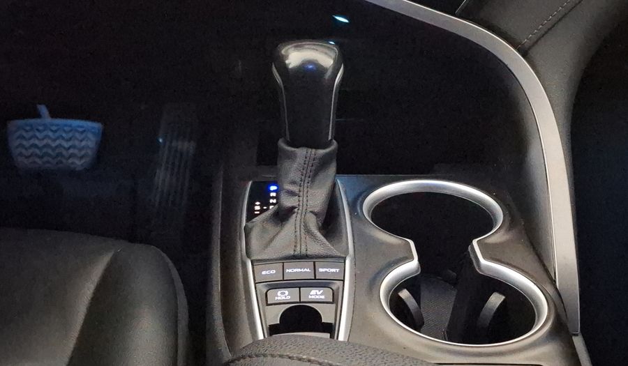 Toyota Camry 2.5 HEV XLE AUTO Sedan 2021