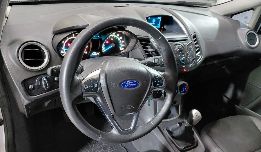 Ford Fiesta Kinetic Design 1.6 SE Hatchback 2016