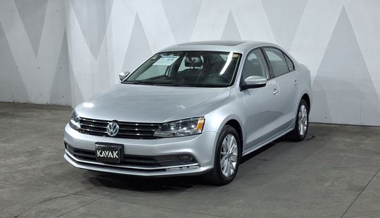 Volkswagen • Jetta