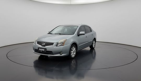 Nissan • Sentra