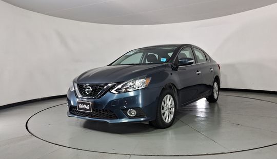 Nissan • Sentra