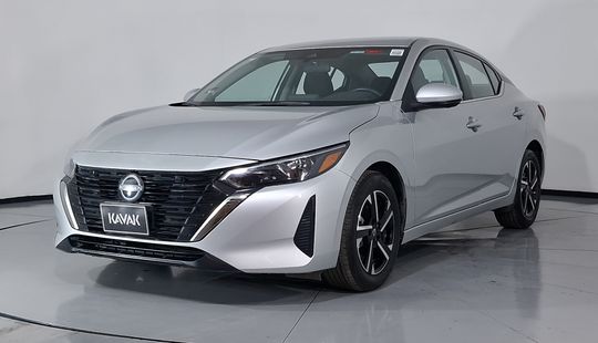 Nissan • Sentra