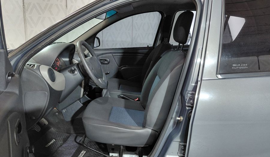 Renault Sandero 1.6 8V PACK Hatchback 2011