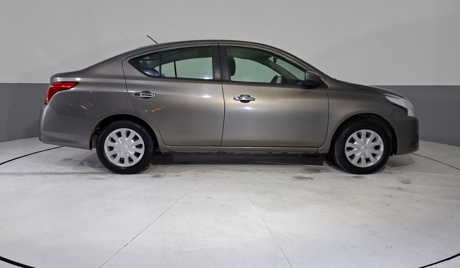 Nissan Versa 1.6 SENSE TA AC Sedan 2016