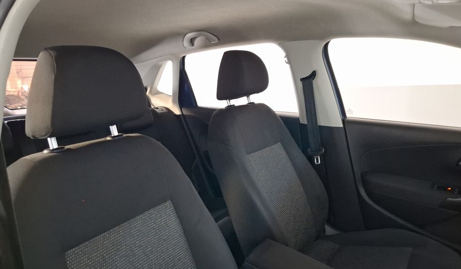 Volkswagen Polo 1.6 STD. Hatchback 2018