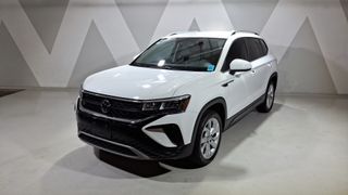 Volkswagen • Taos