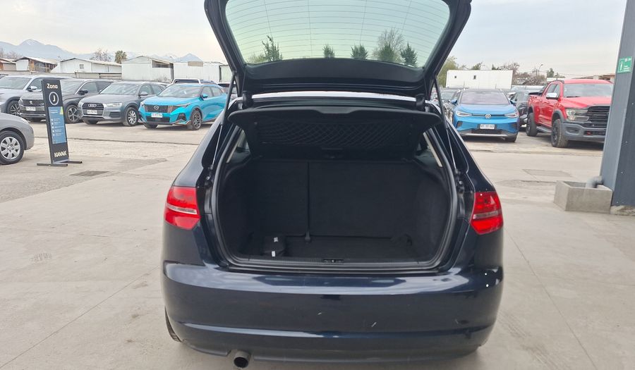 Audi A3 1.2 TFSI ATTRACTION SPORTBACK Hatchback 2013