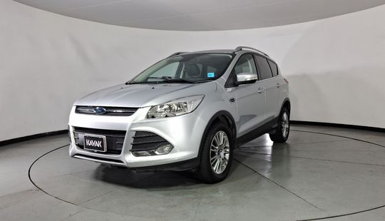 Ford • Escape