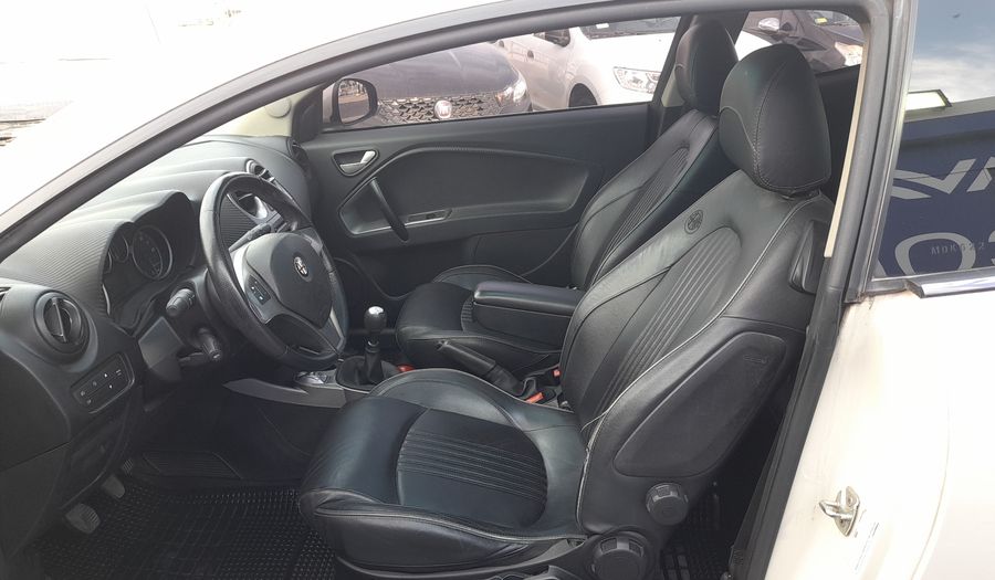 Alfa Romeo Mito 1.4T 135HP M.AIR S/S DISTINCTIVE TCT Hatchback 2013