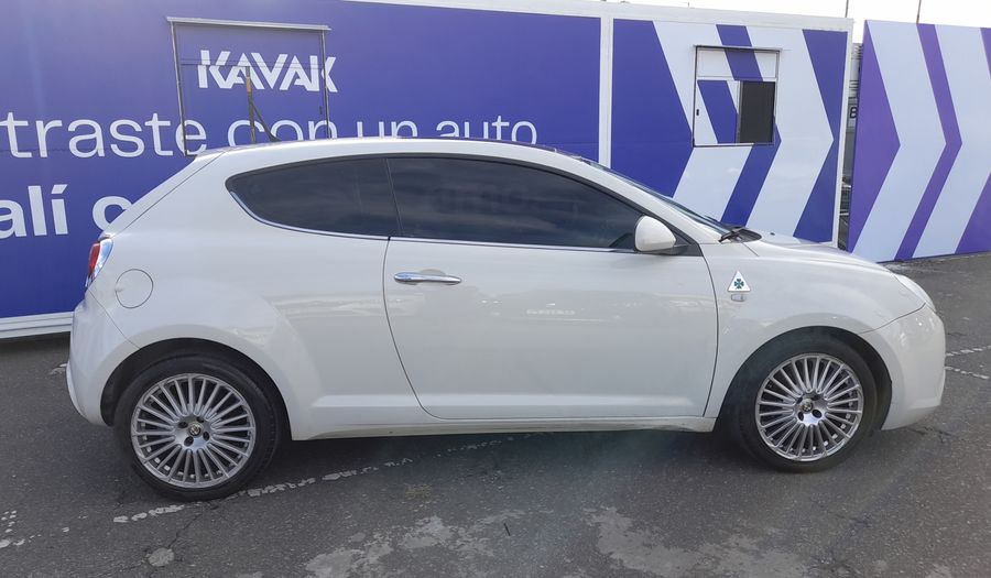 Alfa Romeo Mito 1.4T 135HP M.AIR S/S DISTINCTIVE TCT Hatchback 2013