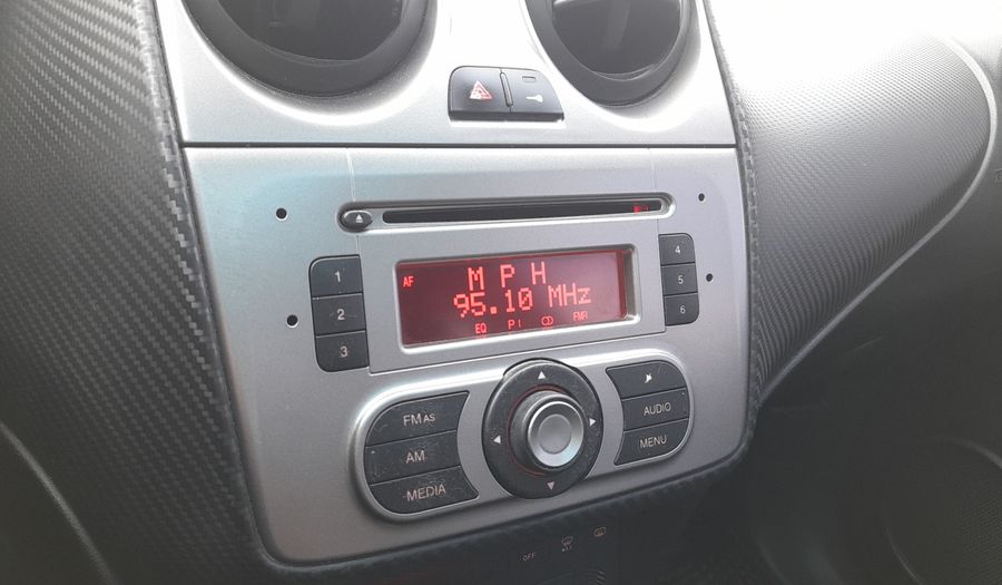 Alfa Romeo Mito 1.4T 135HP M.AIR S/S DISTINCTIVE TCT Hatchback 2013