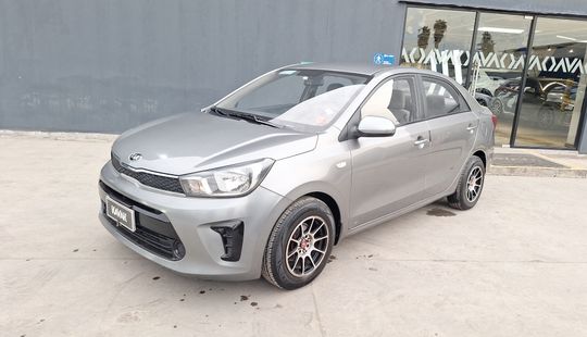 Kia • Soluto