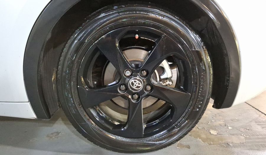 Toyota Prius 1.8 HEV PREMIUM AUTO Hatchback 2024