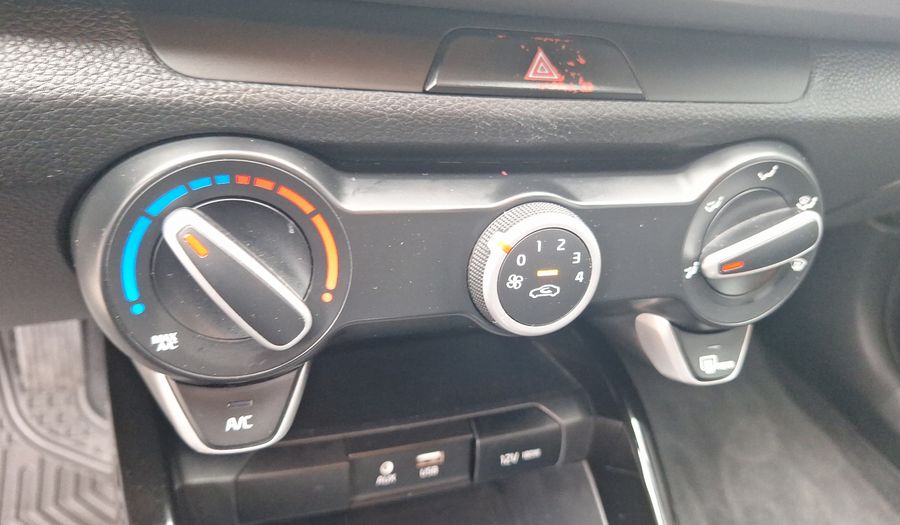 Kia Rio 5 1.4 EX FULL 5HB Hatchback 2018