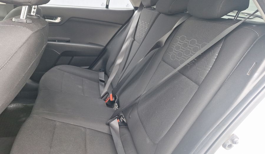 Kia Rio 5 1.4 EX FULL 5HB Hatchback 2018