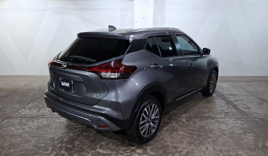 Nissan Kicks 1.6 PLATINUM LTS XTRONIC Suv 2024