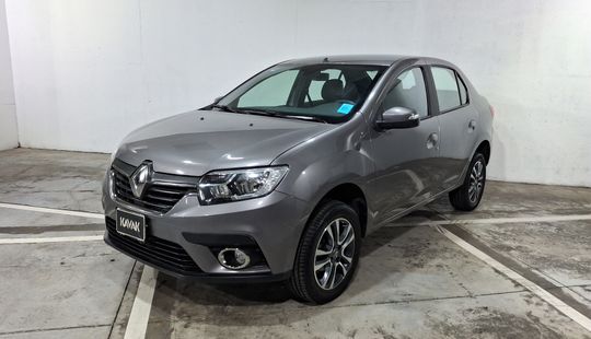 Renault • Logan