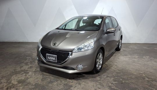 Peugeot • 208