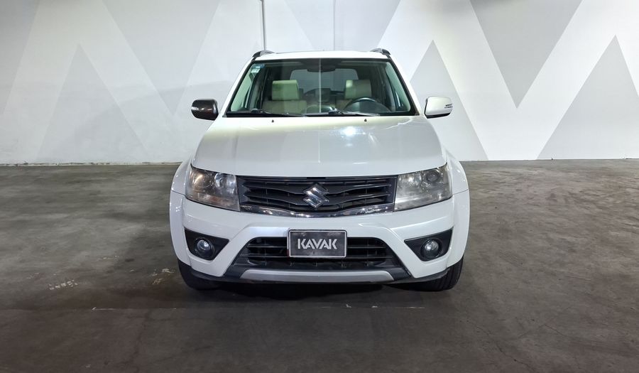 Suzuki Grand Vitara 2.4 L4 GLS AT 4WD Suv 2014