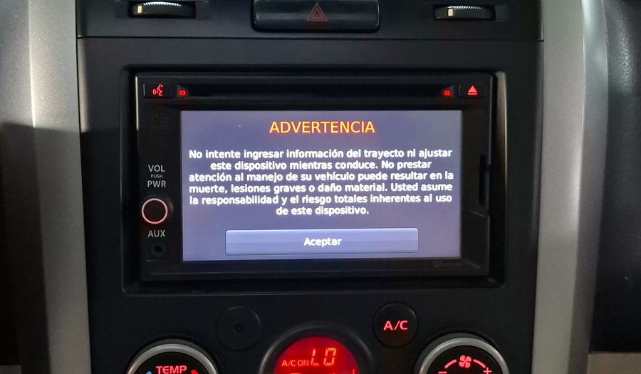 Suzuki Grand Vitara 2.4 L4 GLS AT 4WD Suv 2014