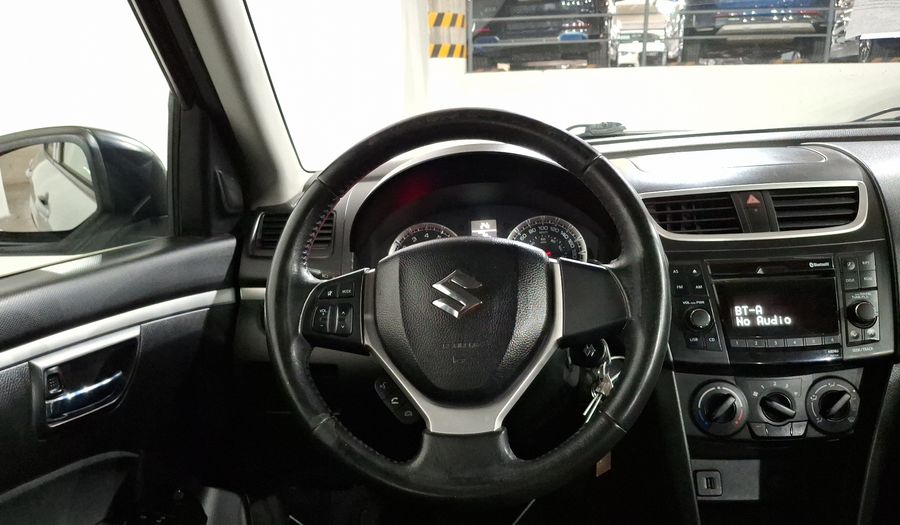 Suzuki Swift 1.4 GLS MT Hatchback 2017