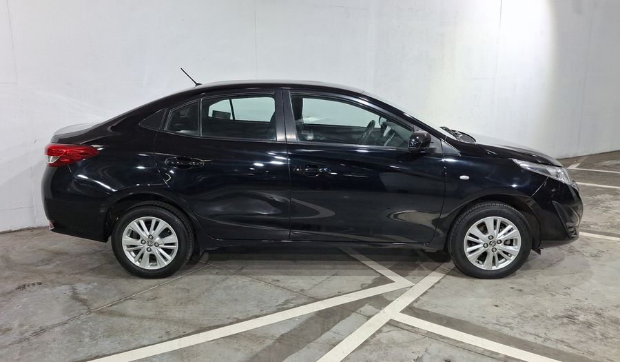 Toyota Yaris 1.5 SEDAN CORE AUTO Sedan 2018