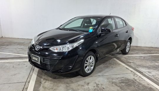 Toyota • Yaris