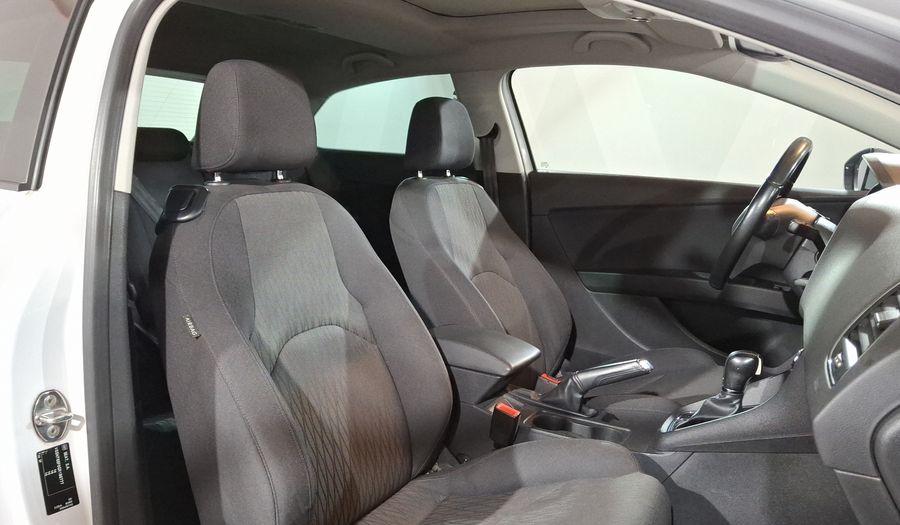 Seat Leon 1.4 STYLE 150HP DSG Hatchback 2016