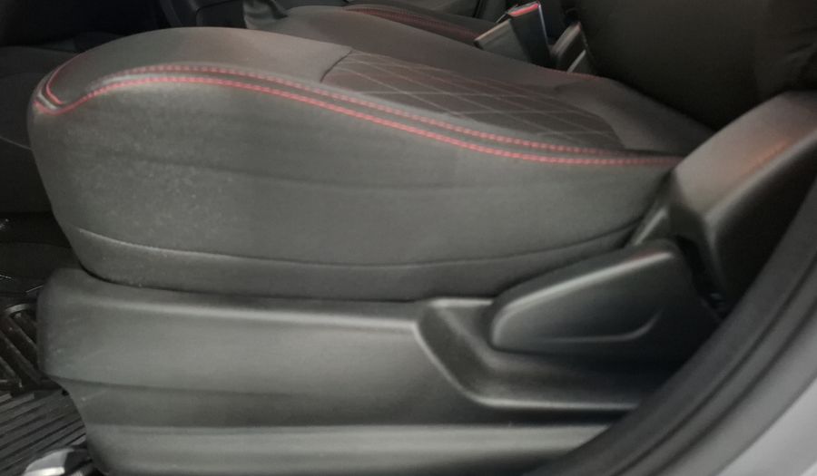 Renault Kwid 1.0 INTENS Hatchback 2025