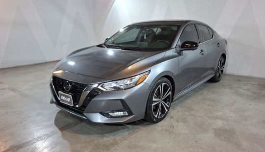 Nissan • Sentra