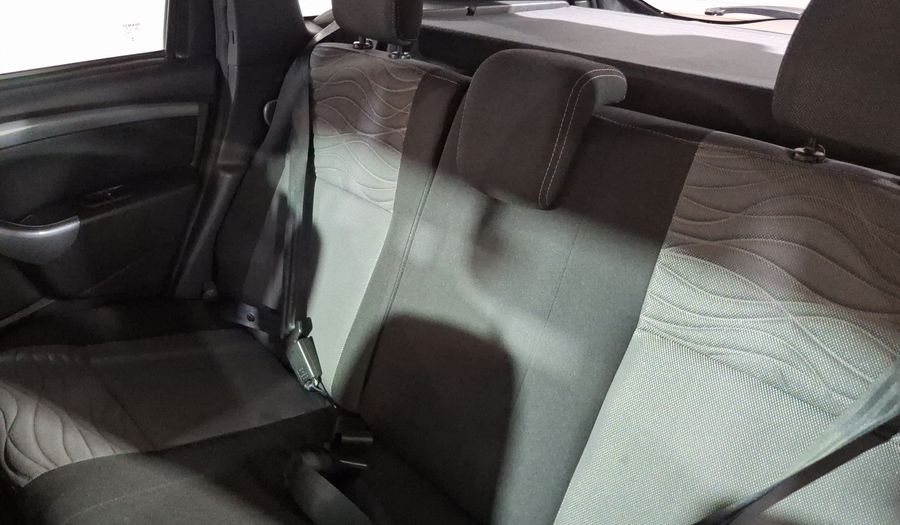 Renault Duster 2.0 DYNAMIQUE MEDIA NAV AT Suv 2015