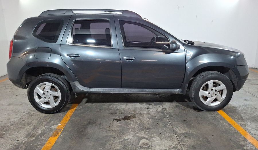Renault Duster 2.0 DYNAMIQUE MEDIA NAV AT Suv 2015