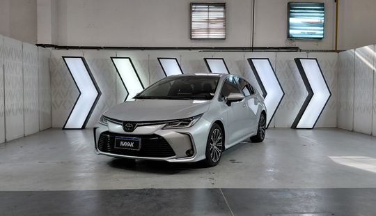 Toyota • Corolla