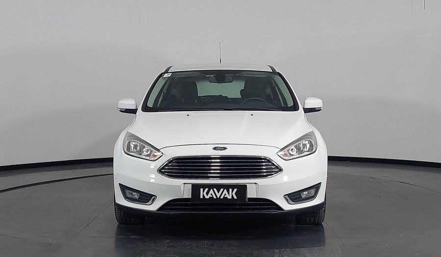 Ford Focus 2.0 TITANIUM AT Hatchback 2016